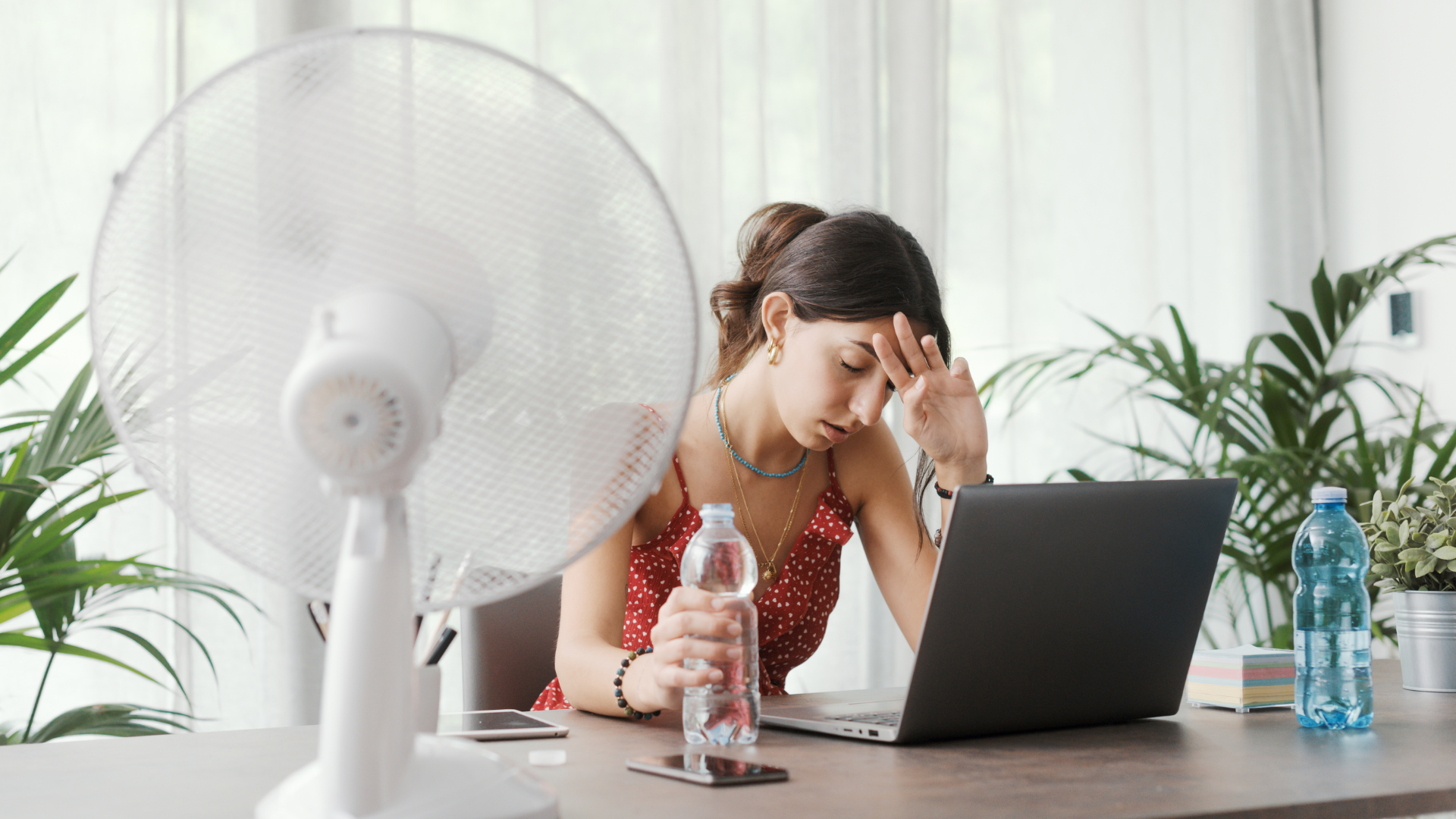 2026_07_Arbeitsplatzmanagement im Sommer