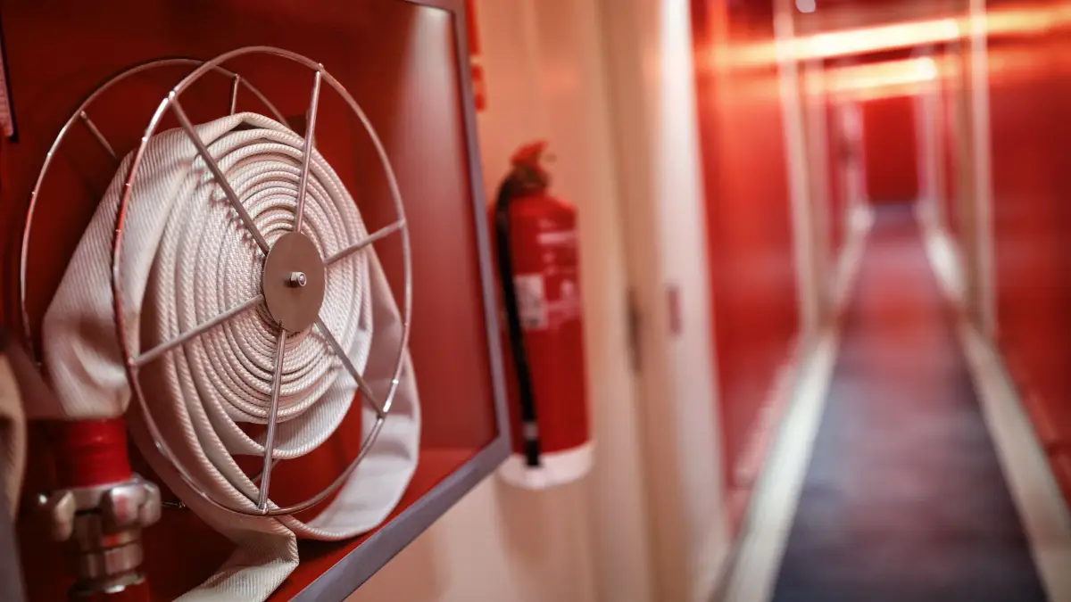 Flucht- und Rettungsplan im Hotelzimmer – ITC Lexikon