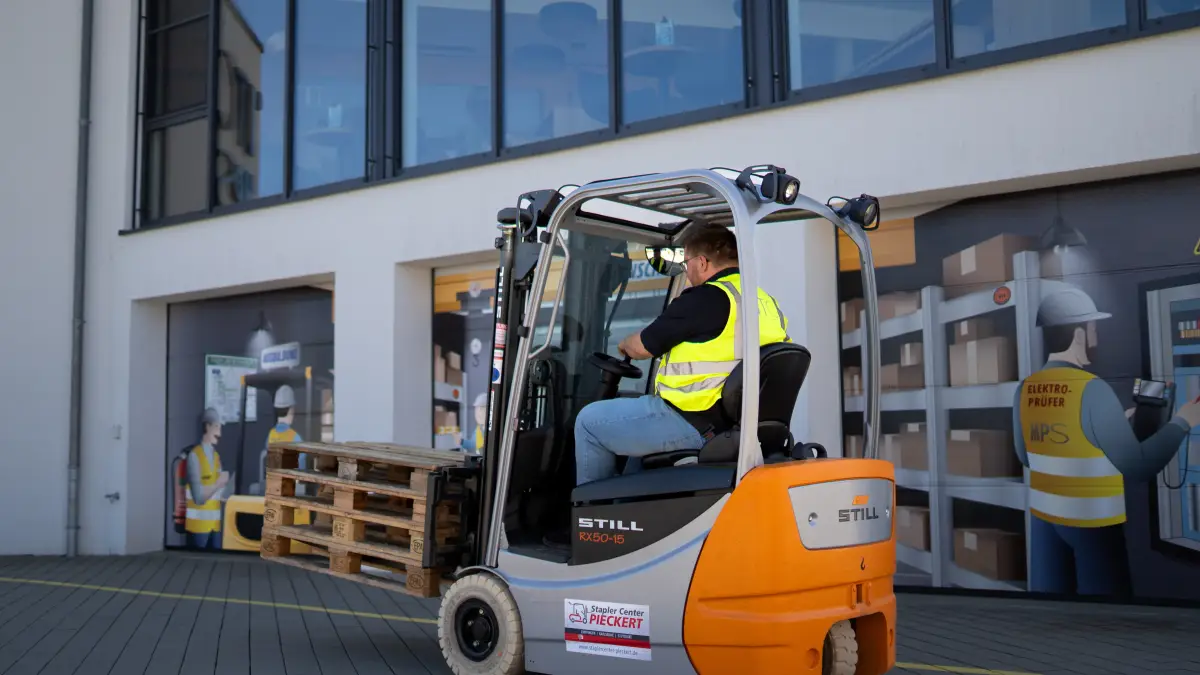 Gabelstapler – alles, was Unternehmen wissen müssen – ITC Lexikon