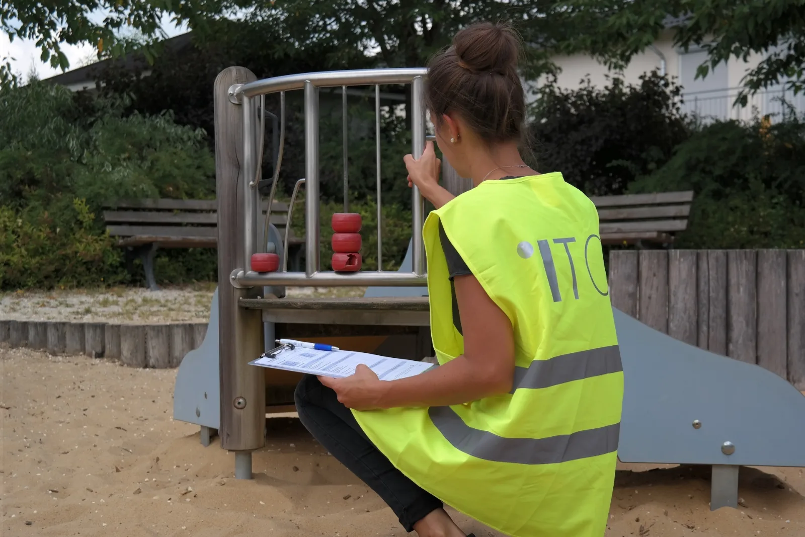 Auffrischung FLL/BSFH - Zertifizierter qualifizierter Spielplatzprüfer DIN 79161