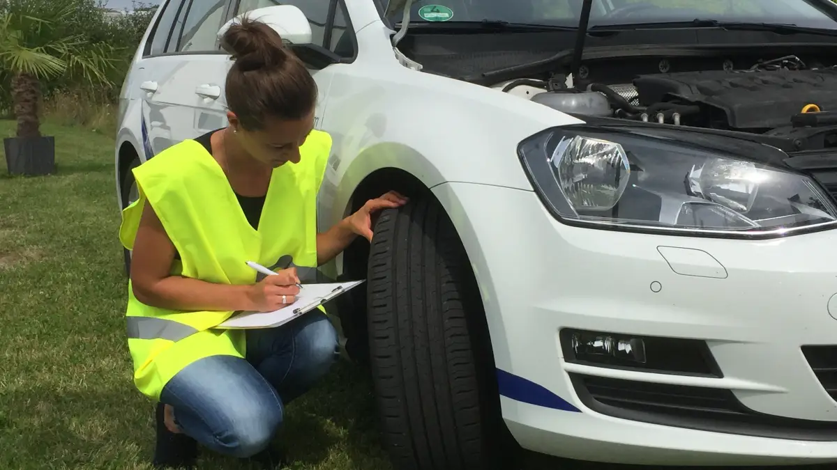 Befähigte Person zur Prüfung von Fahrzeugen – Befähigte Personen bei ITC Graf