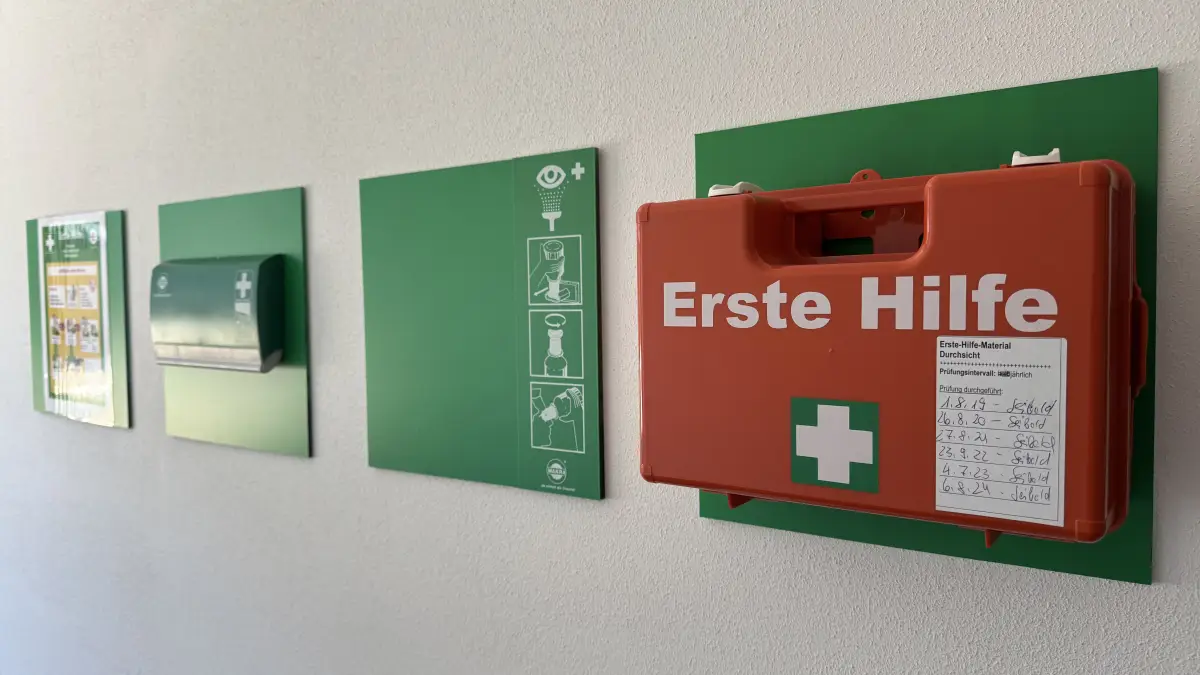 ITC Thema des Monats bild für 2025 Juli | Erste Hilfe im Betrieb