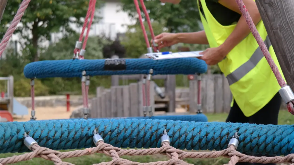 Sachkundige*r für Spielplätze und Spielplatzgeräte nach DIN EN 1176 – Sicherheit auf Spielplätzen bei ITC Graf